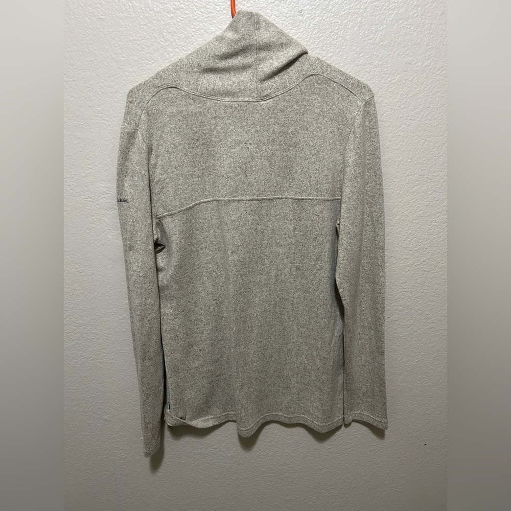 Columbia Beige Cowl Neck Fleece Sweater Outdoor Layer Size Medium - Picture 3 of 4